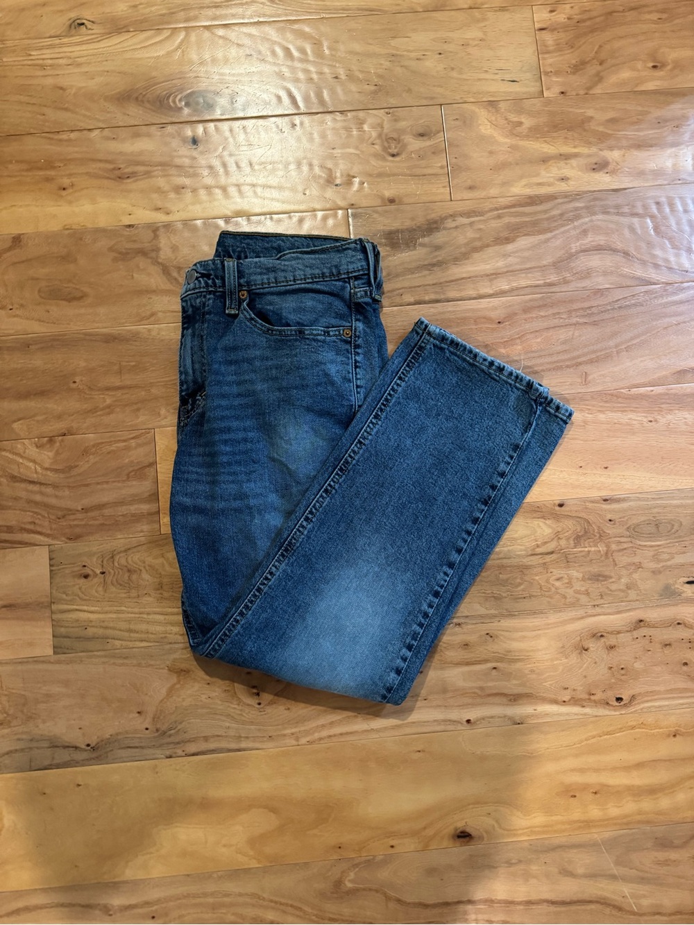 Levi’s Medium Wash Blue Jeans
